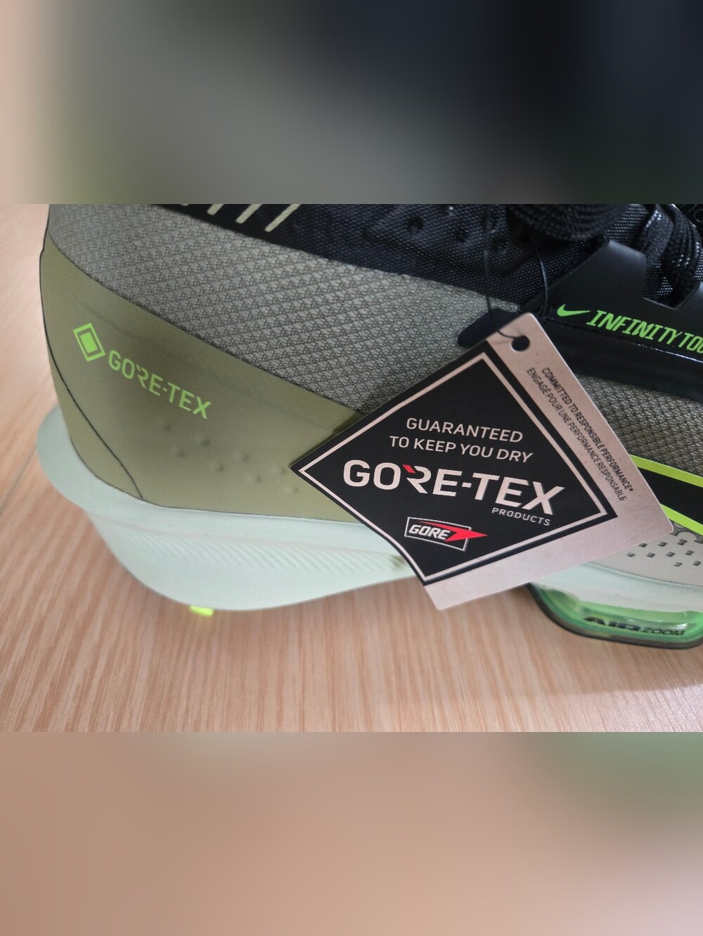 Nike Infinity Tour 2 GTX Men's Gore-Tex Golf Shoes - Picture 3 of 13